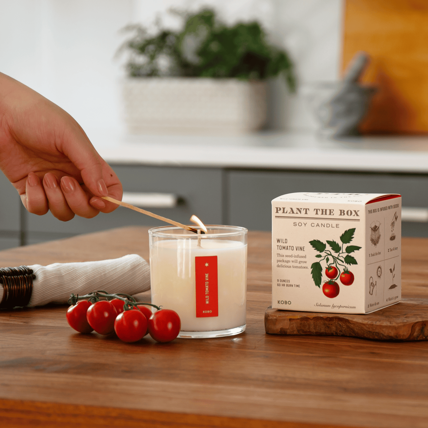Alternate Image of Wild Tomato Vine Candle