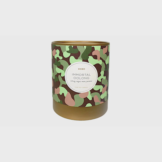 Alternate Image of Immortal Oolong Camo 11 oz Pure Soy Candle